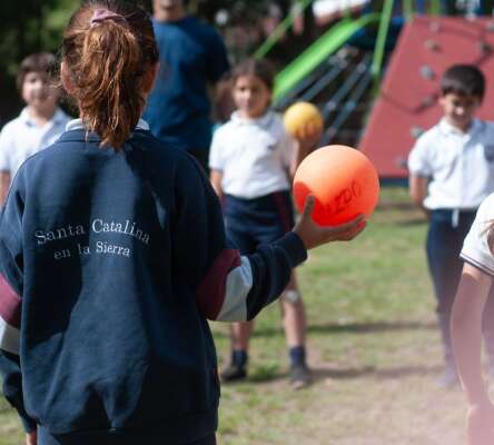 Foto Colegio Santa Catalina De La Sierra #2