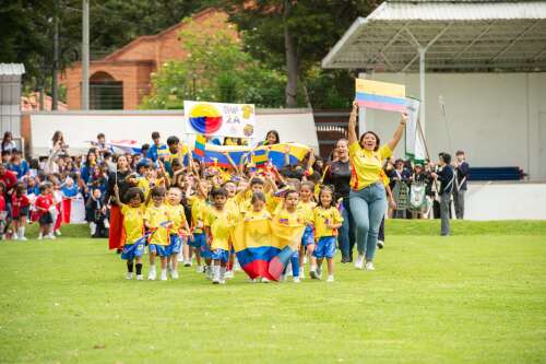 Foto Colegio Bilingüe Hispanoamericano Conde Ansúrez #2